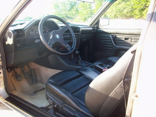 Illustration for article titled How About A 1989 BMW 325i Daily Driver For $3,500?